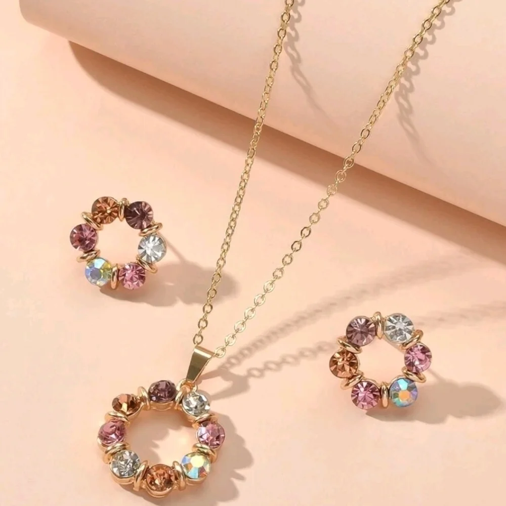 Gold rhinestones Necklace and earrings set dainty Rainbow multicolor 💖